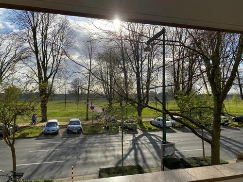 Foto - RHEINFRONT CECILIENALLEE - ERDGESCHOSS MIT TERRASSE - 3 Schlafzimmer, Parket