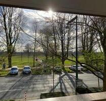 RHEINFRONT CECILIENALLEE - ERDGESCHOSS MIT TERRASSE - 3 Schlafzimmer, Parket - Düsseldorf Stadtbezirk 5