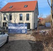 DHH zu verkaufen - 1.300.000,00&nbsp;EUR Kaufpreis, ca.&nbsp; 130,00&nbsp;m&sup2; in Oberschleißheim (PLZ: 85764)