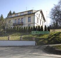 Sanierte 5-Zimmer Wohnung mit Balkon in Reichelsheim - Reichelsheim (Odenwald)