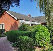 Einfamilienhaus Bungalow in Varel-Obenstrohe