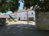Foto - 3 - Familienhaus + Einfamilienhaus auf ca. 1.200 m² Grundstück