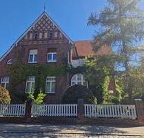 124 m² mit eigenem Garten, großer Balkonterrasse und Garage. - Jüterbog