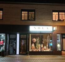 Geschäft zu vermieten - 1.500,00 EUR Kaltmiete, in Wolfsburg (PLZ: 38440)