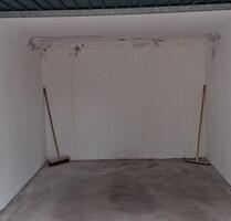 Schöner Garagenstellplatz - 100,00 EUR Miete, in Bad Aibling (PLZ: 83043)