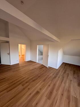 Foto - 2 Zimmer Dachgeschoßwohnung zur Miete in Berlin