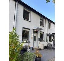 REIHENMITTELHAUS mit Wintergarten - Lünen- Niederaden