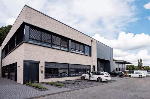 Foto - Moderne Büroeinheiten im Neubau- Obergeschoss mit Ausblick