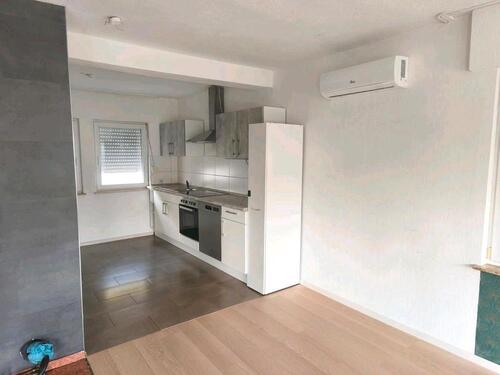 Foto - 4-Zimmer Wohnung mit großem Balkon