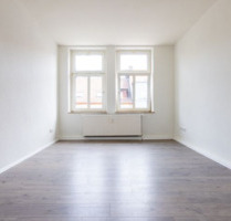 Erstbezug Kernsanierte 2-Zimmer-Wohnung mit Balkon & EBK in Heilb - Heilbronn Böckingen