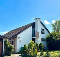 Schönes Einfamilienhaus in Metzkausen mit großem Garten - Mettmann
