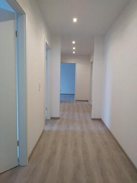 Foto - Zentrumsnahe geschmackvolle 4-Z.-Wohnung mit EBK u. Balkon