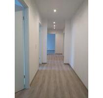 Zentrumsnahe geschmackvolle 4-Z.-Wohnung mit EBK u. Balkon - Barsinghausen