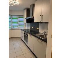 Moderne 2-Zi.-Wohnung (Fußbodenheizung&TG-Stellplatz) – ab 1.2.26 - Fürth Eigenes Heim