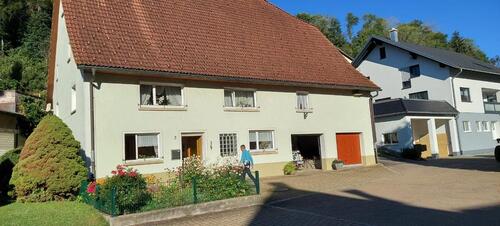 Foto - Haus mit Garten & Garage zur Miete