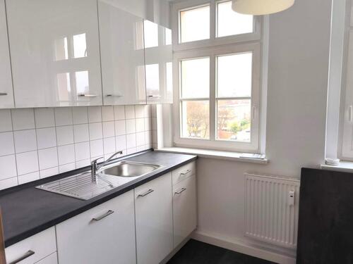 Foto - schick mit Parkett * hochwertige EBK * Balkon in Chemnitz City * 01.05.2026