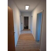 Helle 2,5 Zi.-Wohnung (62m²), Vinylboden, Balkon, Gelsenkirchen