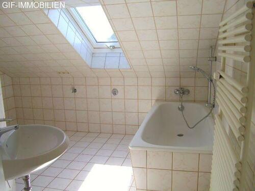 Foto - 1 Zimmer Dachgeschoßwohnung in Altenstadt an der Waldnaab