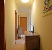 zentrumsnah: 2 Zimmer - Balkon und Keller in gepflegte Wohnanlage - Waldbröl