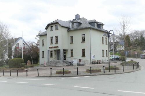 Foto - Gewerberaum im Rathaus Taura - 103,00 EUR Kaltmiete, ca.  5,50 m²