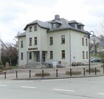 Gewerberaum im Rathaus Taura - 103,00 EUR Kaltmiete, ca.  5,50 m² in Taura (PLZ: 09249)