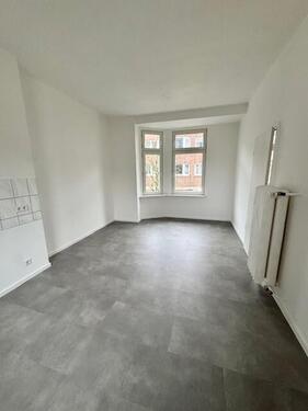 Foto - Renovierte 4-Zimmer-Wohnung in Troisdorf, Fußgängerzone!