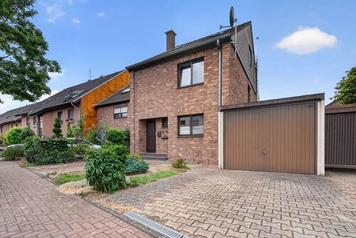Foto - Reihenhaus mit Garage und Garten in Tönisvorst-Vorst von Privat