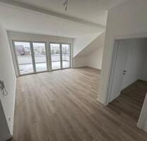 Moderen Dachgeschosswohnung mit Penthouse-Charakter - Hockenheim