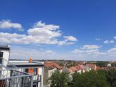 Foto - Zentralgelegene 2-Raum-Wohnung im Altbaucharme mit Balkon und Dielenfussboden