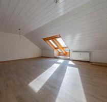 Lichtdurchflutete Dachgeschoss Wohnung in beliebter Lage von Lünen