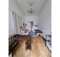 Praxisraum - 430,00&nbsp;EUR Kaltmiete, ca.&nbsp; 14,50&nbsp;m&sup2; in Dresden (PLZ: 01109) Klotzsche