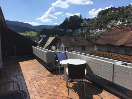 Foto - Wunderschöne 5,5-Zimmer-Wohnung in Bad Peterstal zu vermieten