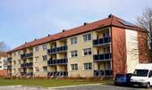 Foto - 3-Zimmer-Wohnung mit Loggia, 1. OG, Dusche, kein Aufzug, Einzug 01.06.26 möglich