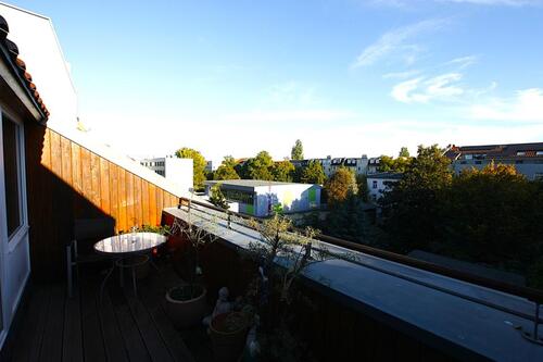 Foto - Niedrigste Energiekosten --- Südterrasse 10 m2 + 4 Zi Dachgeschoß