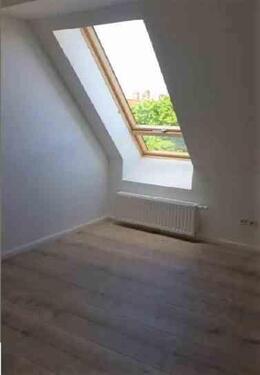 Foto - Dachgeschoßwohnung in Kiel zur Miete
