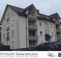 Erstbezug nach Renovierung - 3 Zimmer mit Stellplatz und Balkon in ruhiger Wohnlage - Schmallenberg