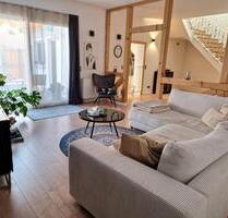 Privatverkauf - charmantes Einfamilienhaus mit überdachtem Hof - Oestrich-Winkel