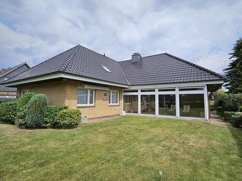 Foto - Großzügiges Einfamilienhaus mit Potential in bester Lage