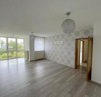 Helle 3 ZKB mit Stellplatz - 950,00 EUR Kaltmiete, in Limburgerhof (PLZ: 67117)