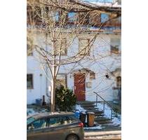 Gute Lage! Reihenmittelhaus in Allach-Untermenzing - München