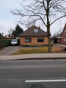 Foto - Hübscher, sanierungsbedürftiger Bungalow in Wiesmoor