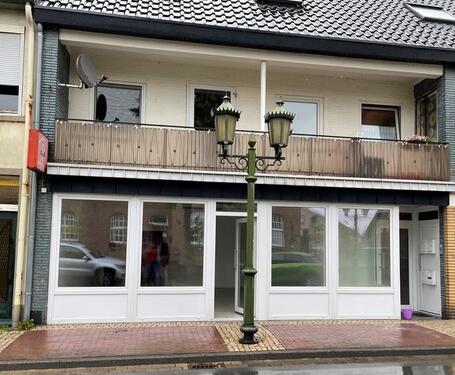 Foto - Ladenlokal in Elten - 380,00 EUR Kaltmiete, ca.  45,00 m²