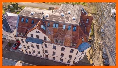 Foto - Wohnen am Reuß-Park mit Küchenzeile! Große 2 Zimmer Wohnung zu vermieten!