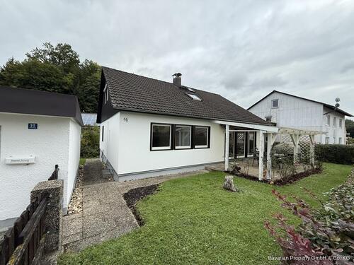 Foto - Einfamilienhaus in ruhiger Wohnlage von Bogen zu vermieten!