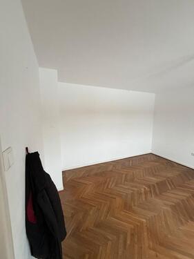 Foto - 3-Zimmer Wohnung - Erstbezug nach Sanierung (1.OG)