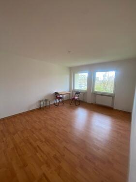 Foto - Helle 1-Zimmer-Wohnung (29qm) im EG mit Einbauküche