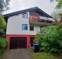 Freistehendes Einfamilienhaus mit großem Naturgrundstück in ruhig - Mehrstetten