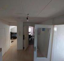 2 Zimmer DG-Wohnung, Lemgo - 380,00&nbsp;EUR Kaltmiete, ca.&nbsp; 60,00&nbsp;m&sup2; in Lemgo (PLZ: 32657)