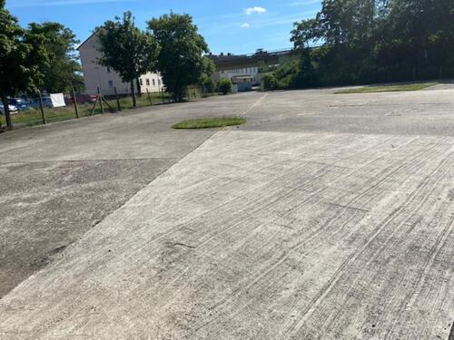 Foto - Lagerflächen im Außenbereich - 100,00 EUR Kaltmiete, ca.  3.000,00 m²