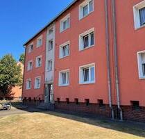 Bei VIVAWEST die Sonnenstrahlen auf dem eigenen Balkon genießen. - Essen Stadtbezirk V